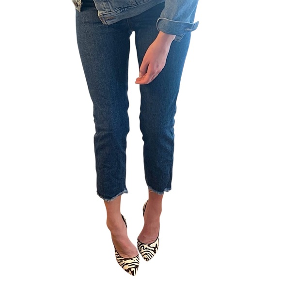 Levi’s * Wedgie Straight * Leg Medium Wash Ankle Crop Denim Jeans Sz 26 - Picture 3 of 16